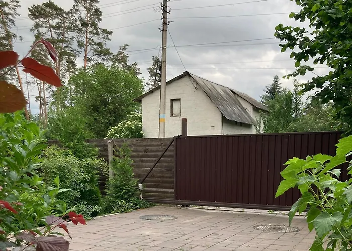 Vorzel House